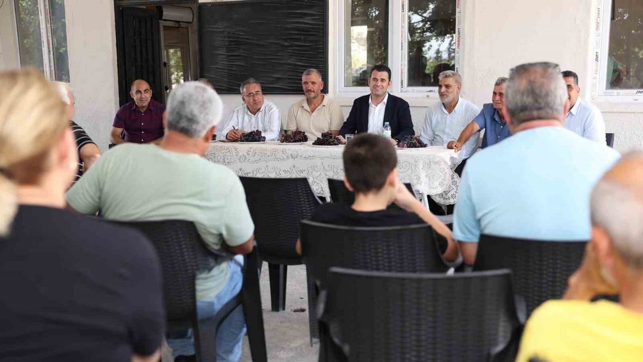 Akdeniz'de sahada çözüm odaklı ziyaret: Murat Beşikci Tekke mevkiinde halkla buluştu
