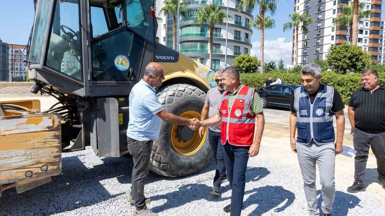 Akdeniz sakinlerinin talebiyle Mezitli ikinci pazar yeri için çalışmaya başladı