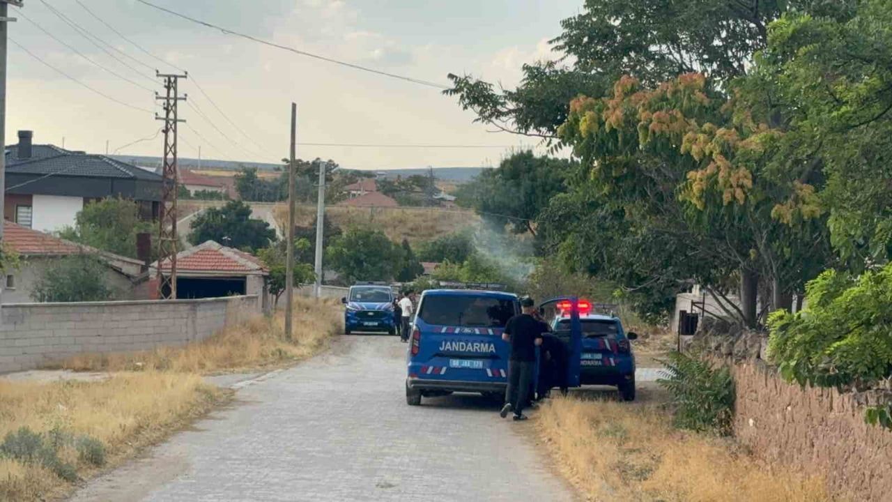 Aksaray'da alacak kavgası kanlı bitti: iki kişi öldü