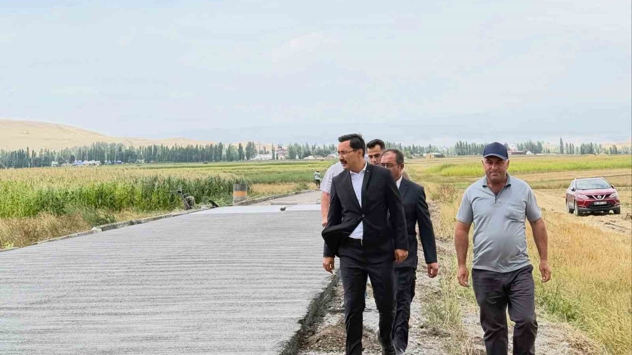 Akyaka'da Büyük Pirveli'ye beton yol dokunuşu