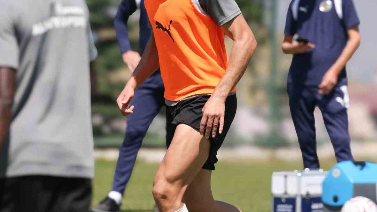 alanyaspor, erzurum kampını son antrenmanla tamamladı