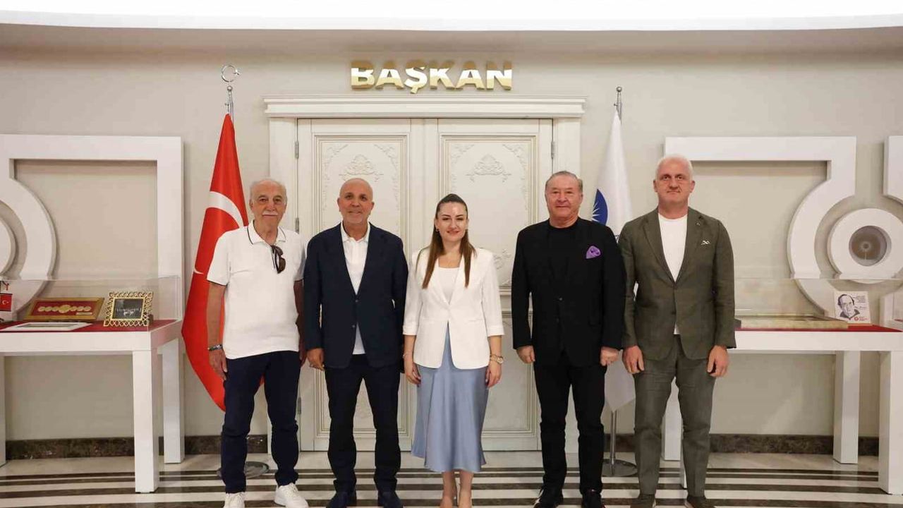 Alanyaspor yönetimi ve belediye başkan vekili ortak hedefleri masaya yatırdı