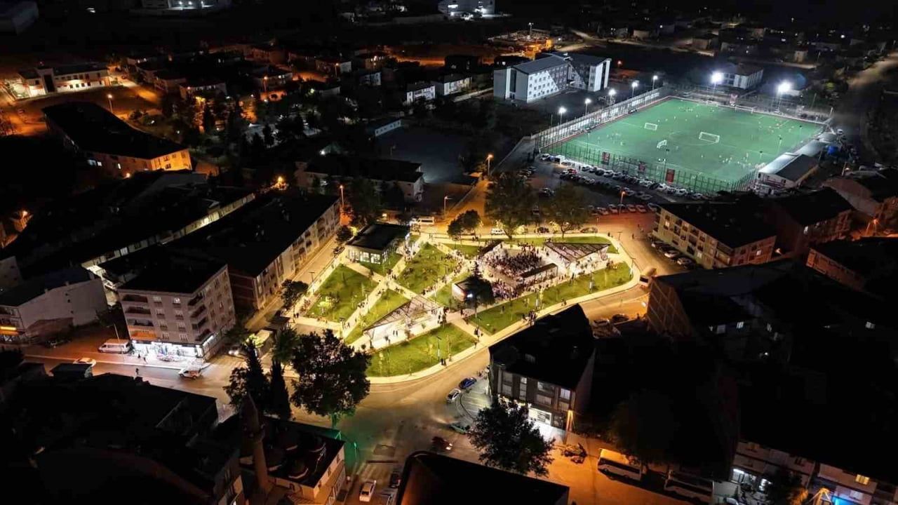 Alanyurt yeni meydanıyla mahallelerin buluşma noktası oldu