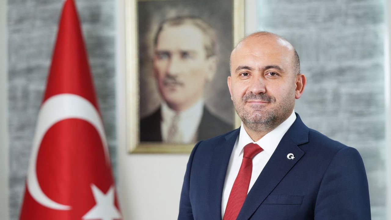 Albayrak'tan 30 ağustos mesajı: birlik, fedakârlık ve gelecek hedefi