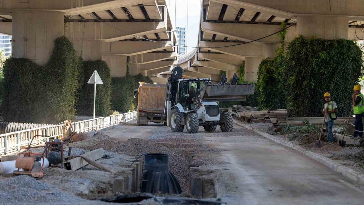 Alsancak liman bölgesinde altyapı dönüşümü ulaşımı kısa sürede rahatlatacak