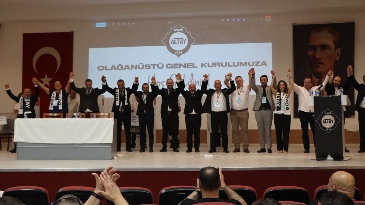 Altay'da yönetimin istifası kayyım sürecini başlattı