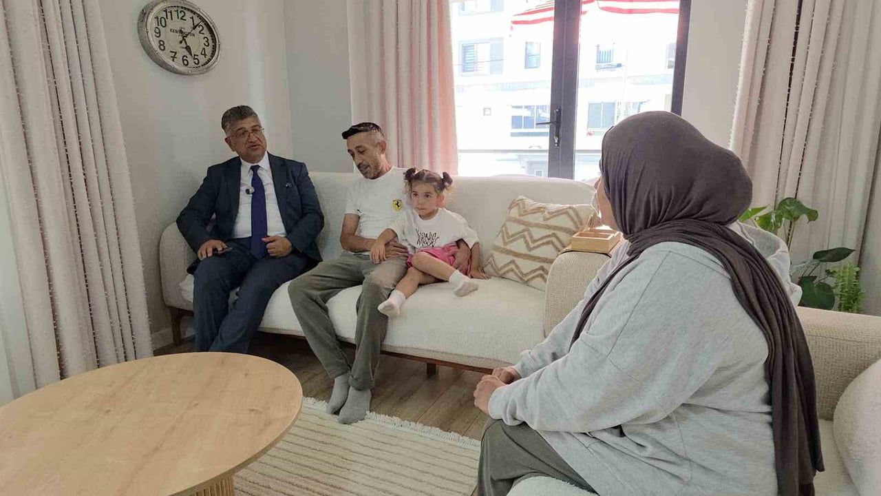 Ameliyatla geri dönen uyku: Rektör Kızıltoprak’tan gaziye ziyaret
