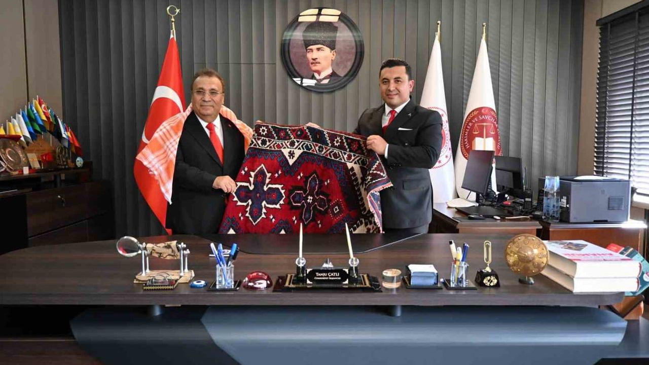 Anamur'da adaletin fiziki imkânları ve mesleki etik gündeme geldi
