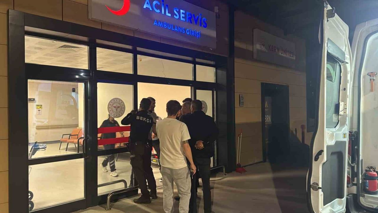 Ankara'da Akyurt Çankırı Bulvarı'nda trafik kazası: karşıdan geçen yaya ağır yaralandı