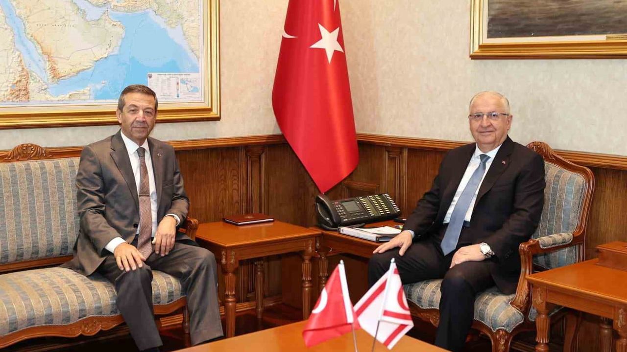 Ankara'da savunma ve diplomasi buluşması: Güler ile Ertuğruloğlu bir araya geldi