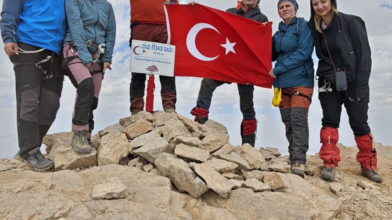 Ankara'dan Cilo'ya Reşko zirvesinin zorlu yolculuğu