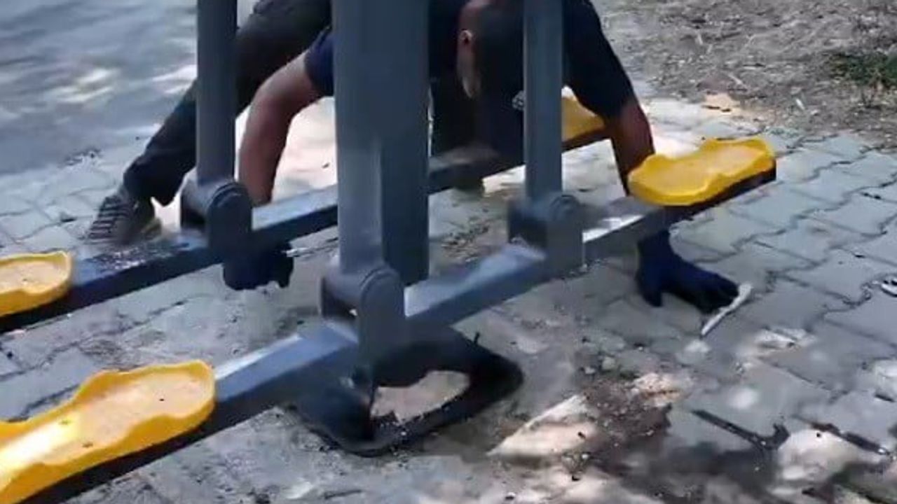 Antakya'nın parkları yenileniyor: mahalle mahalle bakım seferberliği