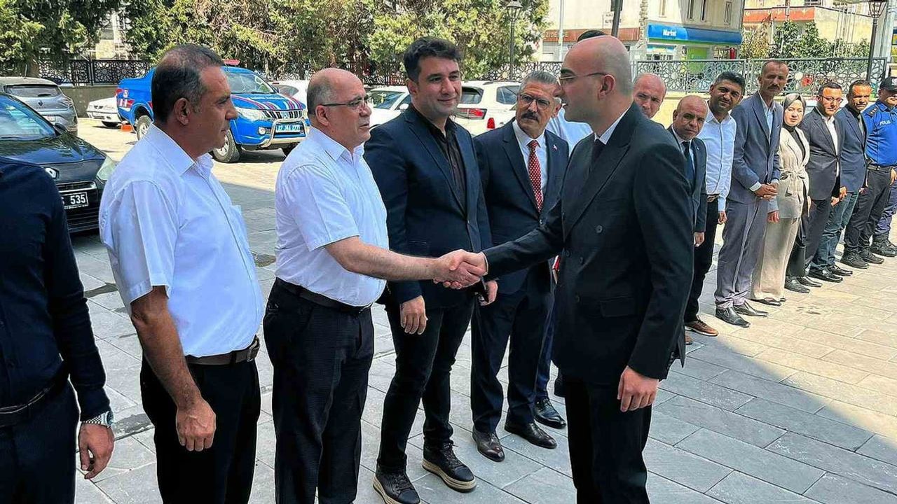 Araban kaymakamı göreve şehit ailesi ziyaretiyle başladı