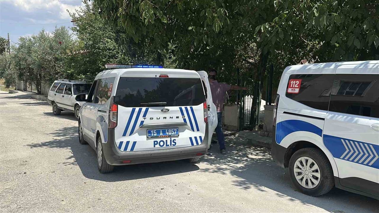 Araç parkı tartışması kanlı bitti: komşu tutuklandı