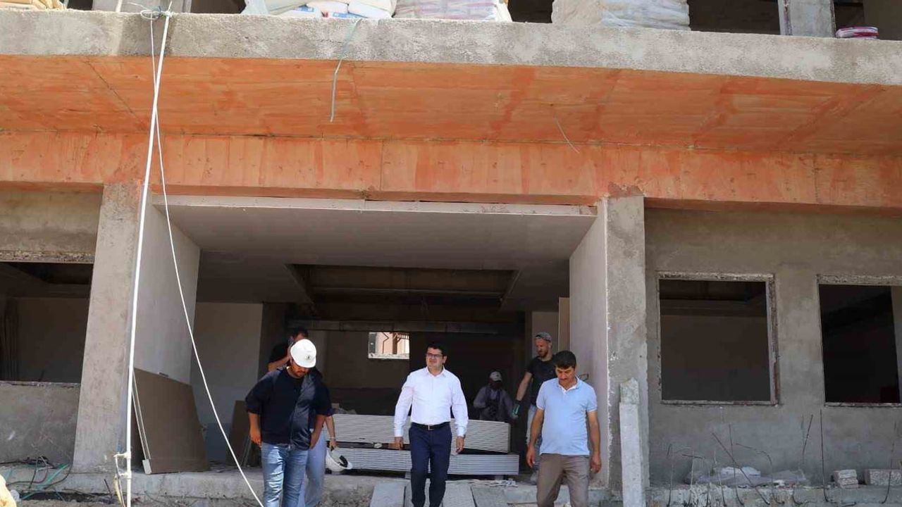 Arsuz'ta TOKİ bölgesine 72 dersliklik yatırım eğitim kapasitesini yükseltiyor