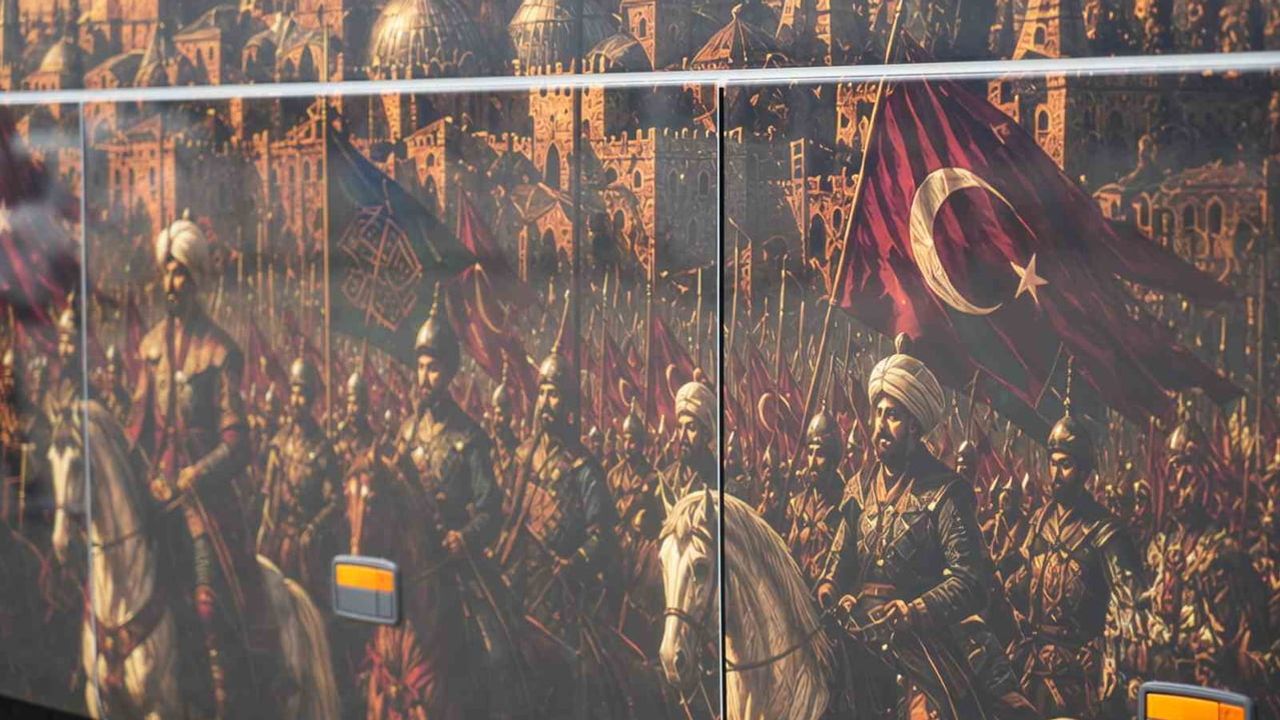 Avrupa yollarına Osmanlı mirasını taşıyacak otobüs ilgi çekiyor