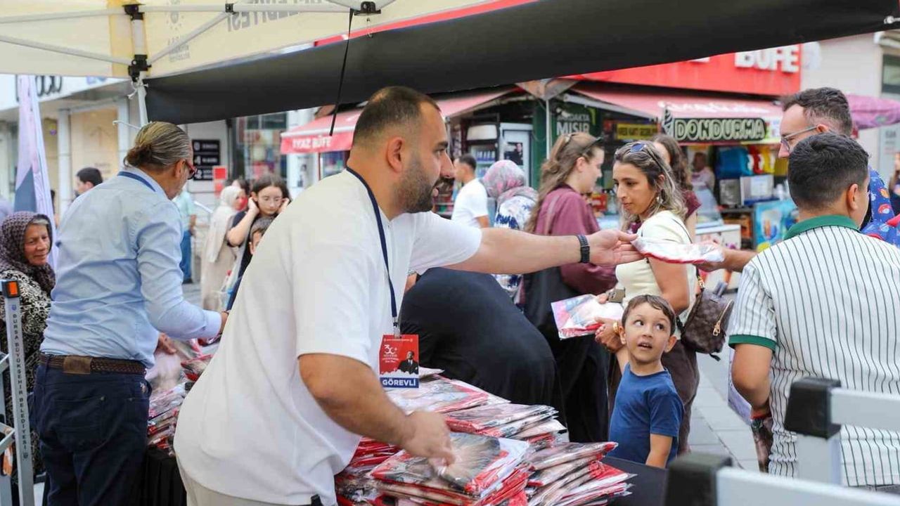 Ay yıldızla taçlanan Bursa'da zafer coşkusu