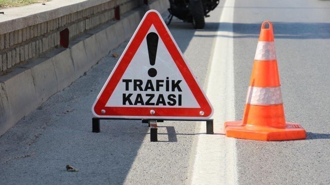 Aydın'da kavşakta karşıya geçen kadına çarpan araç, 69 yaşındaki kadın hayatını kaybetti
