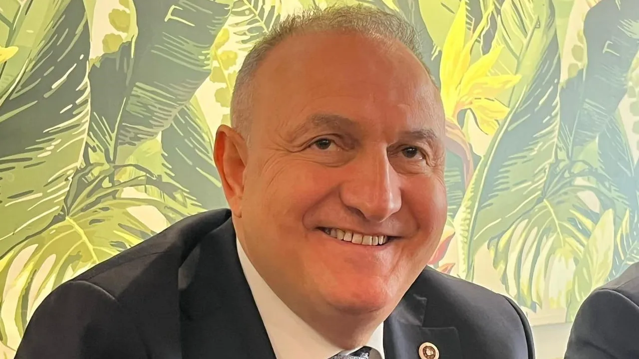 Aydın’dan sürpriz ayrılık: Ömer Karakaş İYİ Parti’den istifa etti