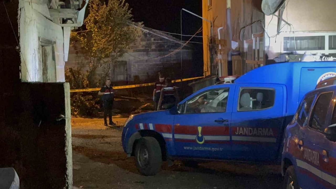 Ayva dalı tartışması ölümle sonuçlandı: amcasını vuran kişi aranıyor