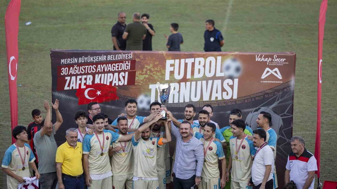 Ayvagediği ve Fındıkpınarı'nda zafer kupasının sahipleri belirlendi