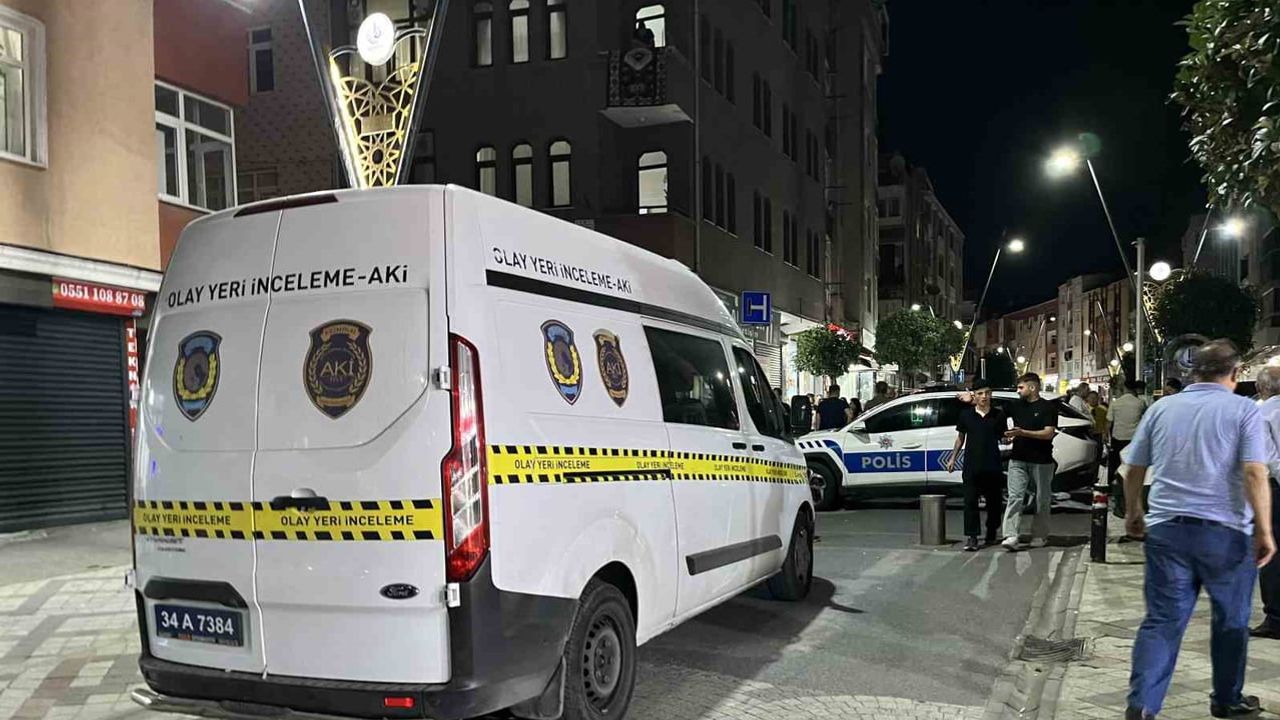 Bağcılar'da komşu kavgası kanlı bitti: rastgele ateş 4 kişiyi yaraladı
