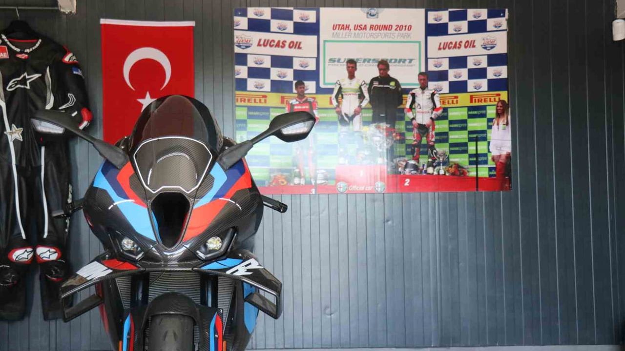Bahattin Sofuoğlu pistte sabırla yükseliyor, hedef dünya şampiyonluğu