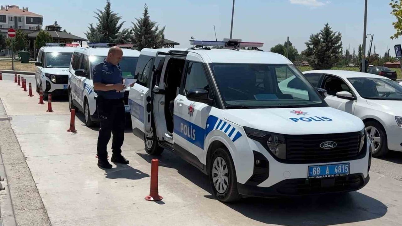 Bahçede oturan kadına Aksaray'daki sokak kavgasının saçmaları isabet etti
