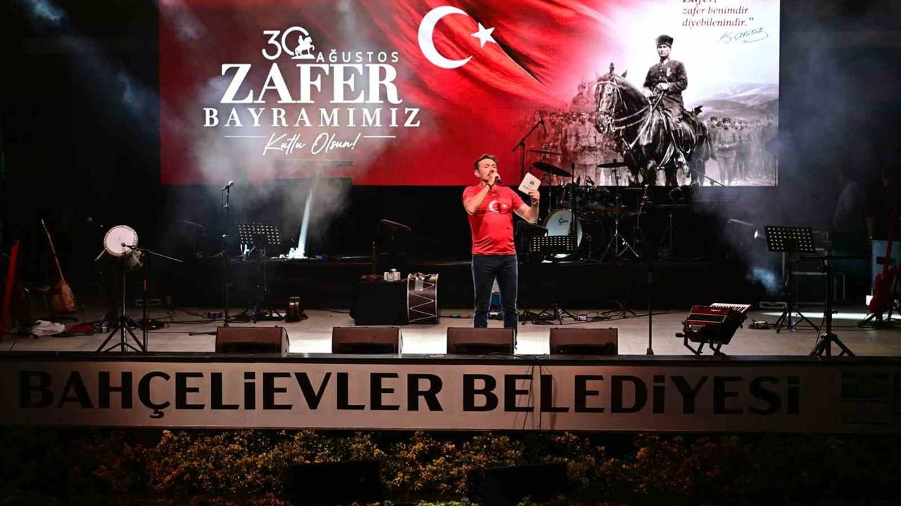 Bahçelievler’de 30 ağustos: kortejden PAU konserine bir gün