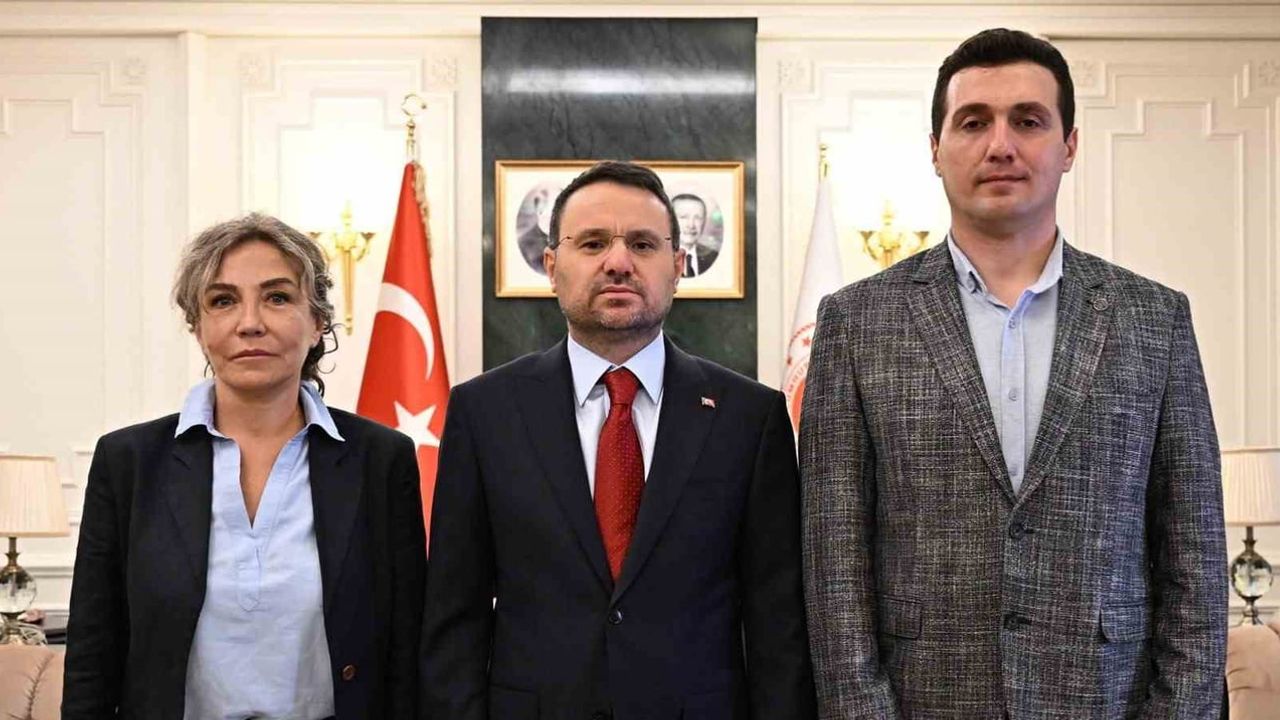 Bakan Akın Gürlek, Oktay ailesiyle görüşme gerçekleştirdi