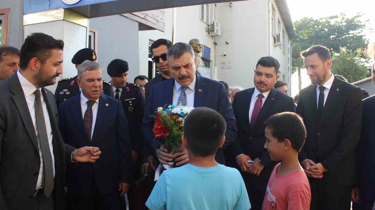 Bakan Çiftçi beş yıl sonra Türkeli'de saha incelemesi yaptı