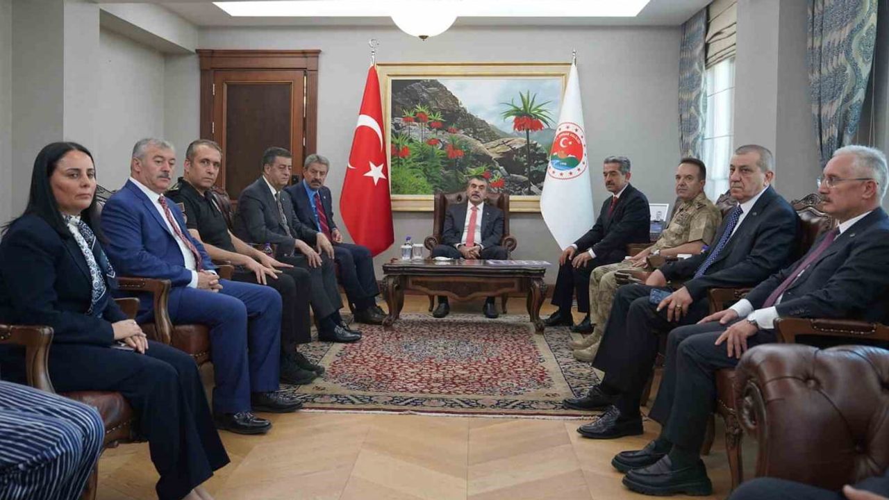 Bakan Tekin Şırnak'ta: eğitim yatırımları ve il müdürleri toplantısı gündemde