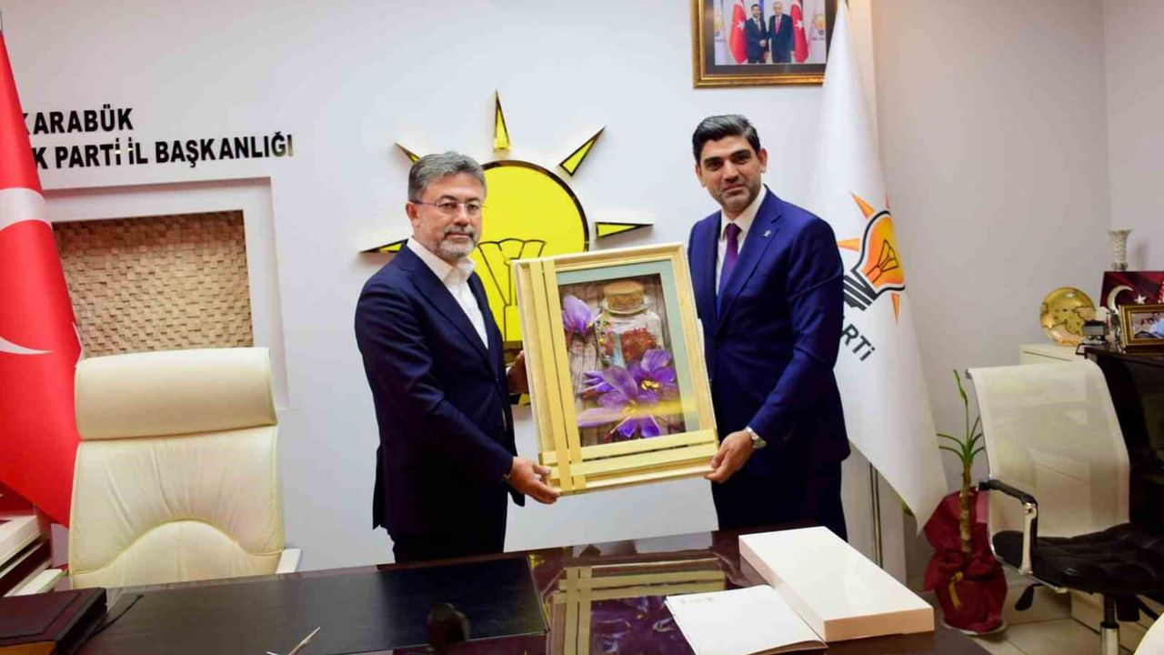 Bakan Yumaklı Karabük'te teşkilatla üretim ve orman gündemini paylaştı