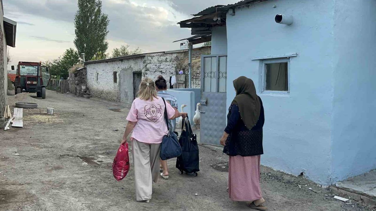 Bakü-Kars seferiyle bir asırlık ayrılık son buldu