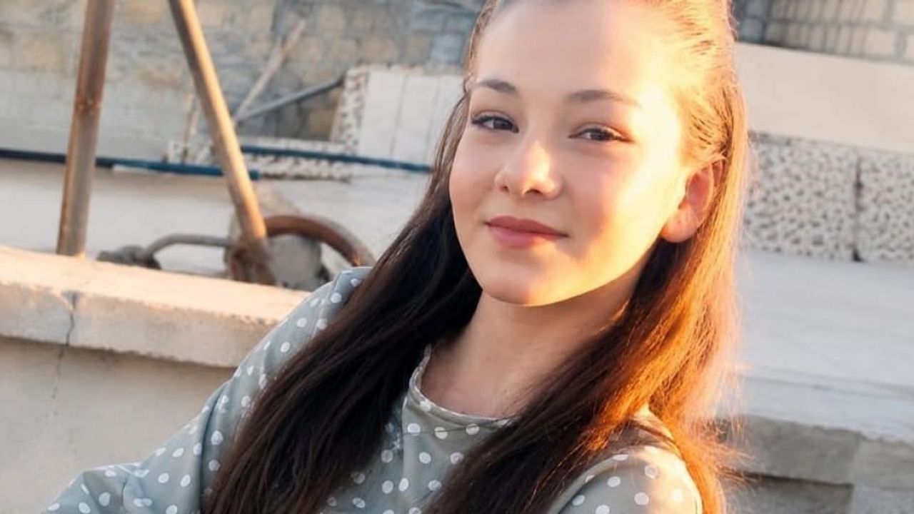 Balkondan düşen 16 yaşındaki genç hayatını kaybetti