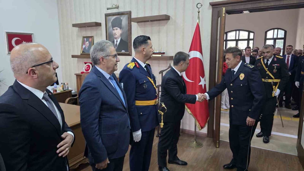 Bandırma’da 30 ağustos Zafer Bayramı törenlerle kutlandı
