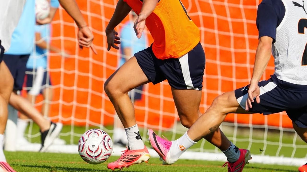 Başakşehir lig açılışına çift idmanla hazırlanıyor