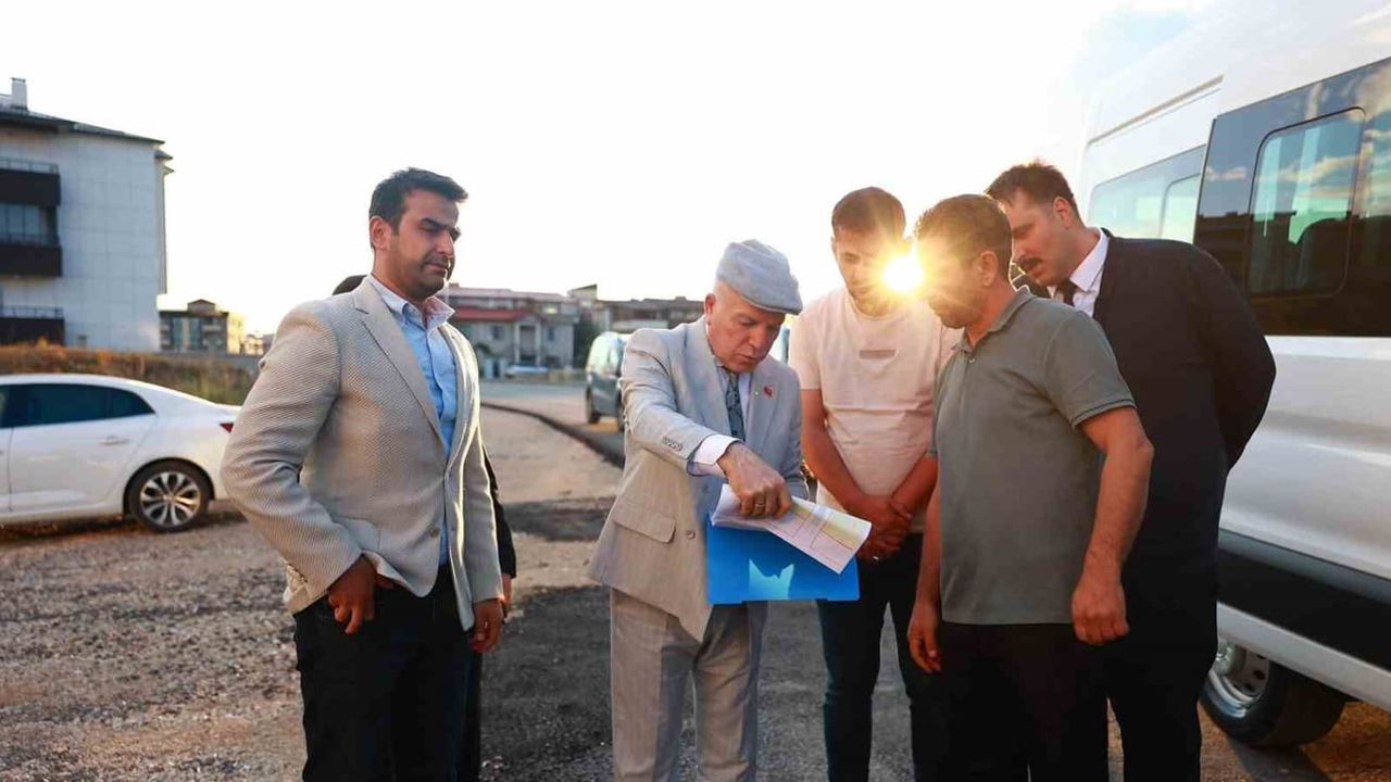 Başkan Sekmen sahada: Yıldızkent ve Dadaşkent yatırımlarını yerinde inceledi