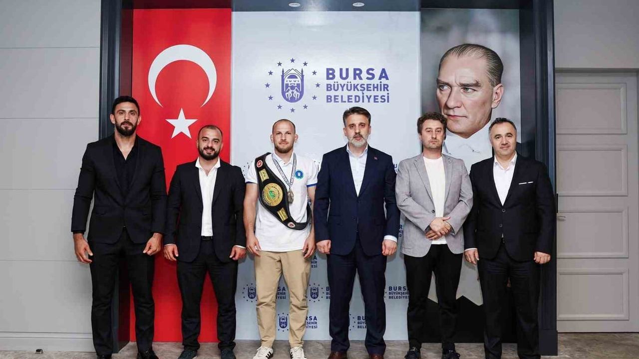 Başkan vekili Biba'dan dünya şampiyonu Eryılmaz'a tebrik