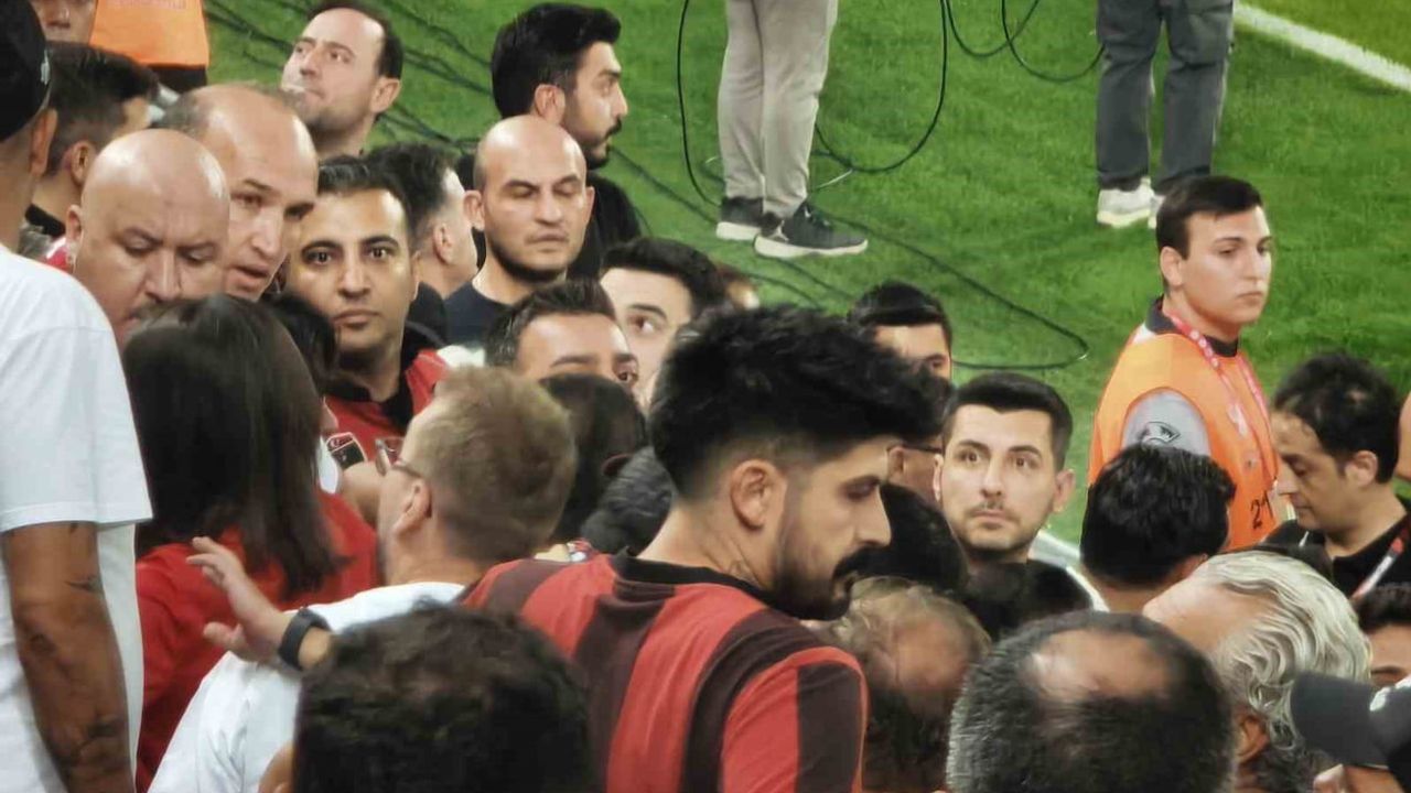 Başkent derbide gerginlik: tribünde kavga Tongya'nın golüyle sonlandı