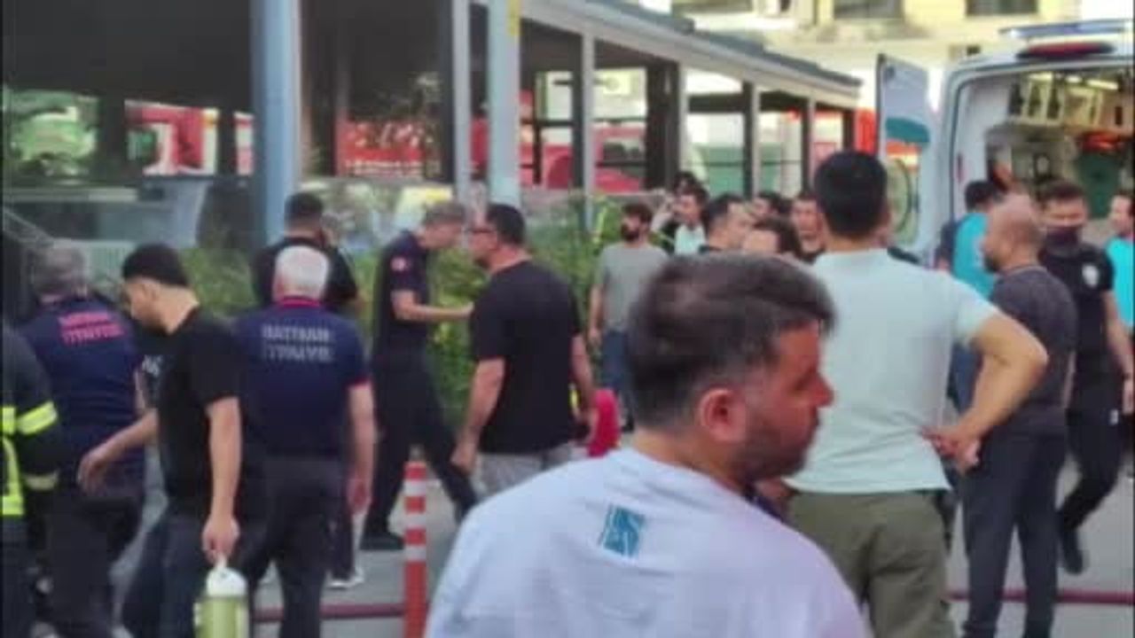 Batman'da spor salonunda yangın alarmı: ekipler bölgeye sevk edildi
