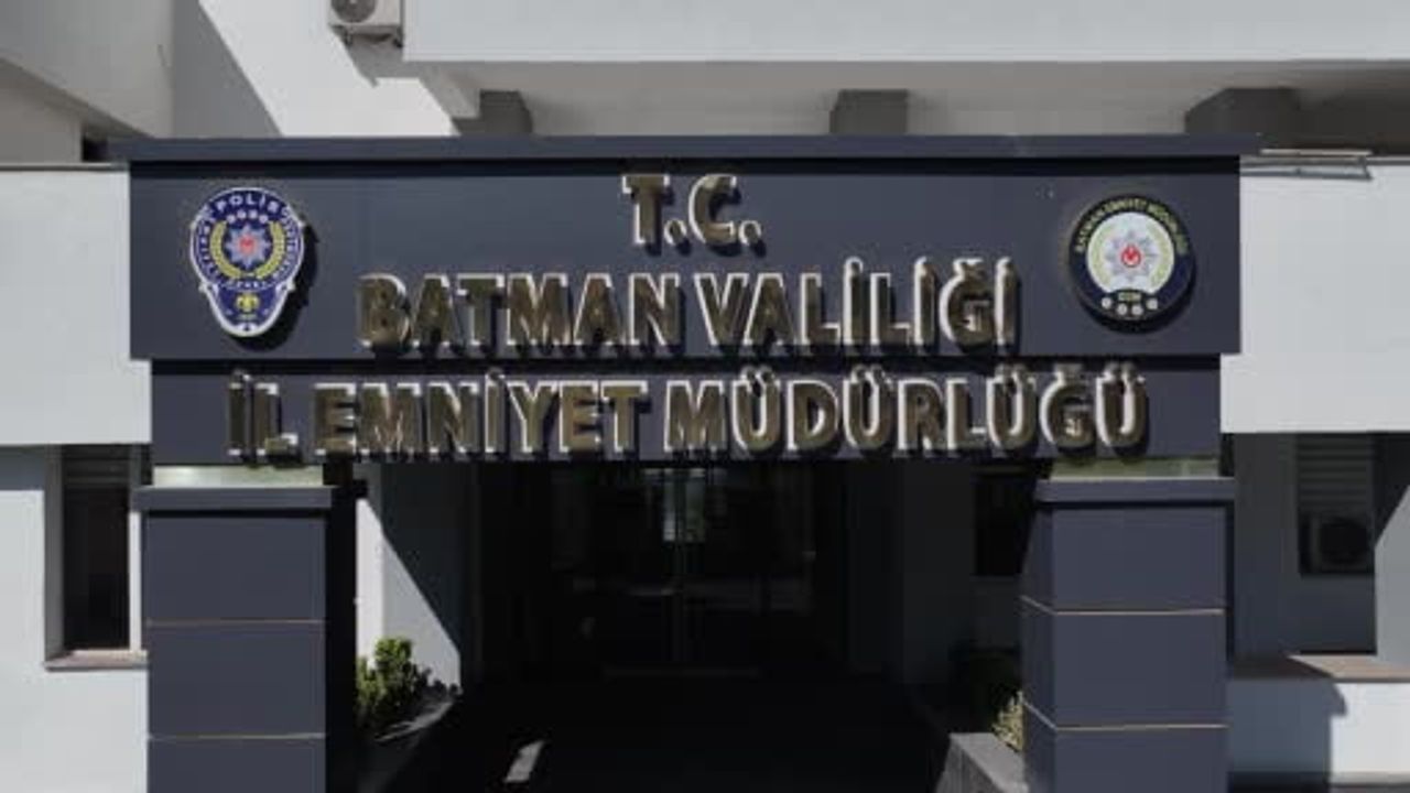 Batman'da üç noktada düzenlenen operasyonlarda beş tutuklama