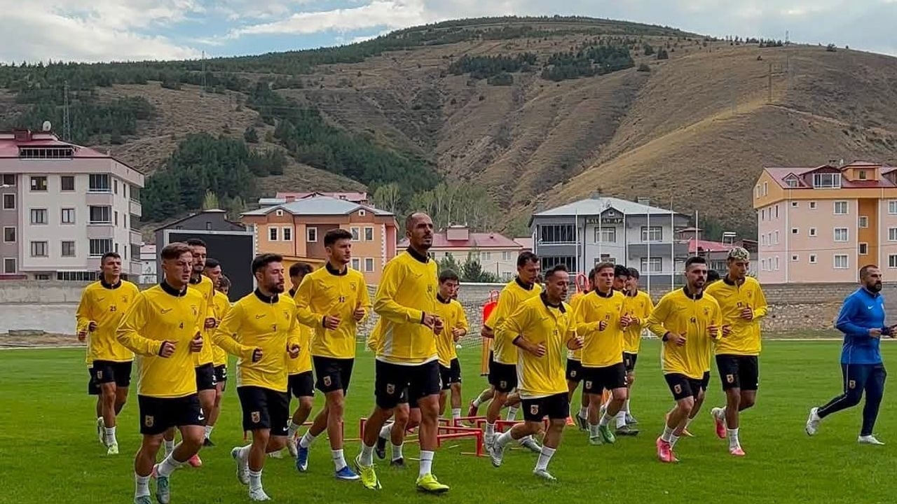 Bayburt kampında tempoyu artıran Bayburtspor yeni sezona hazırlanıyor