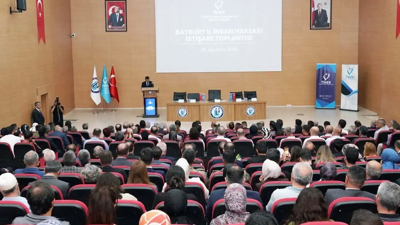Bayburt'ta insan hakları toplantısı: yerelde önleme ve iş birliği vurgusu