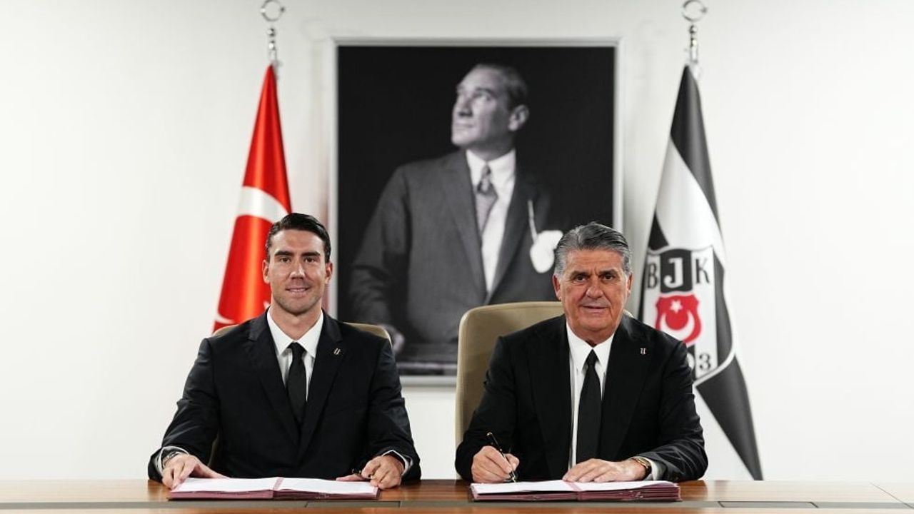 Beşiktaş atağını tamamladı: Dusan Vlahovic üç yıllık sözleşme ile kadroda