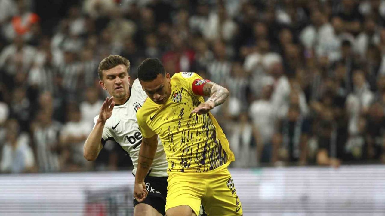 Beşiktaş ile Eyüpspor ilk 15 dakikayı golsüz geçti