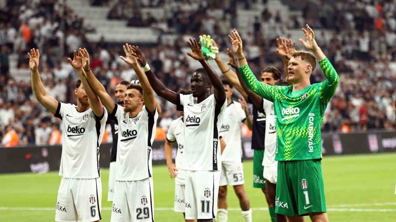 Beşiktaş'tan 261. randevu: Hradec Kralove deplasmanında