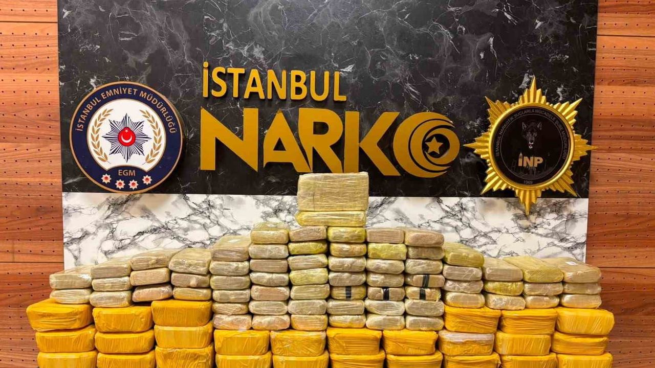 Beylikdüzü'nde teknik takiple 62,9 kilogram uyuşturucuya el konuldu
