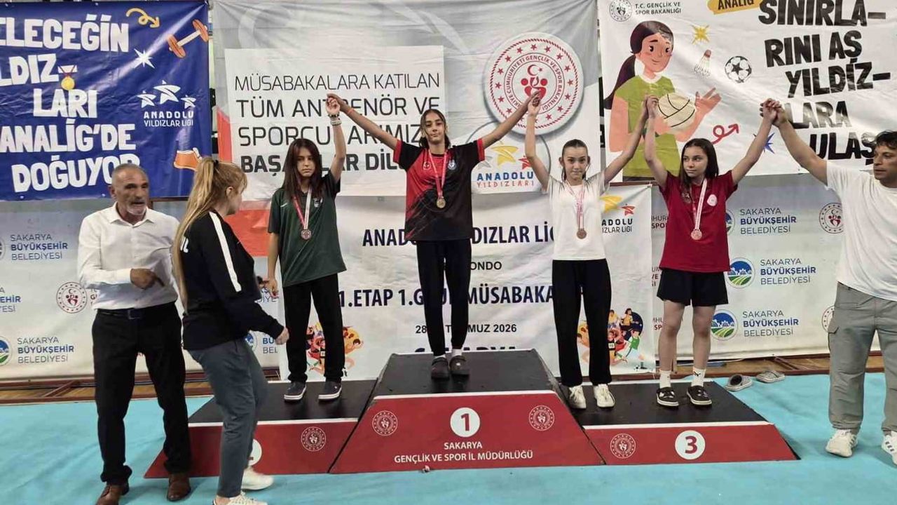 Bilecik'in gururu: Eslem Çoban yıldızlar liginde bronz aldı