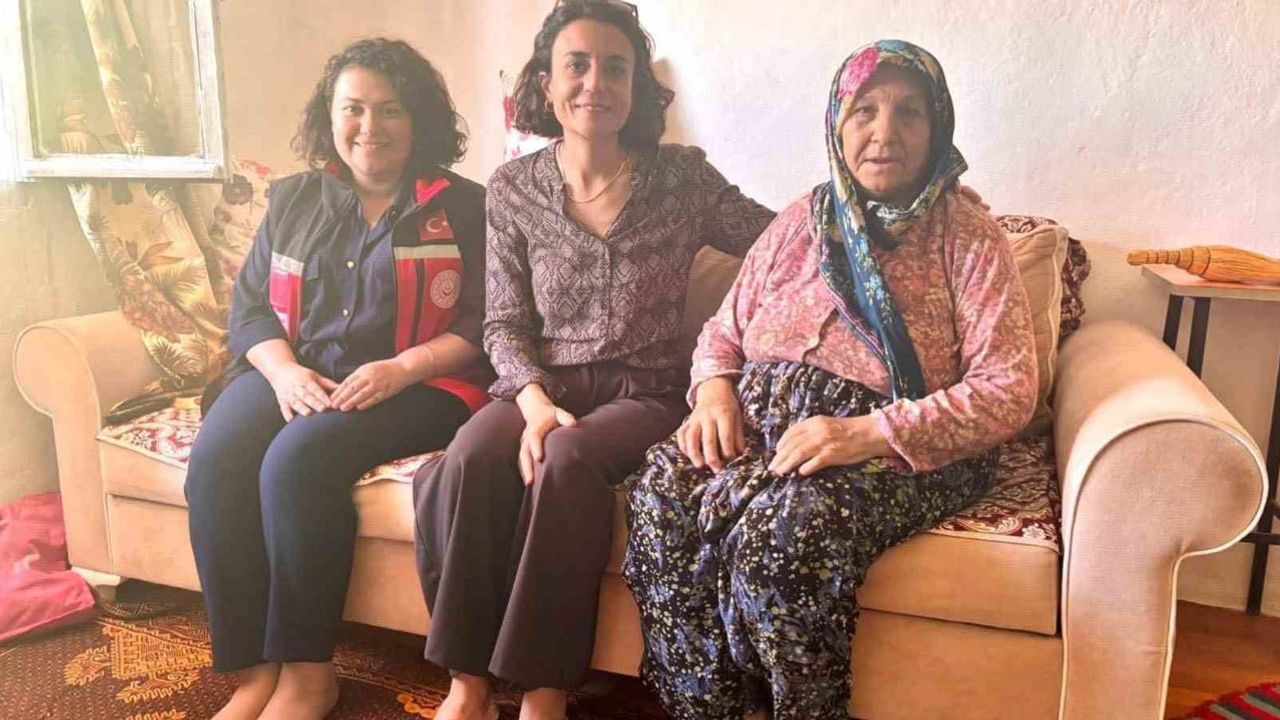 Bilecik'te şehit ailesine vefa ziyareti devletin destek mesajını iletti